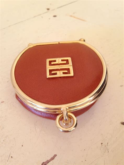 art no 22-927 givenchy burgundy barrel coin purse|Authentic Vintage GIVENCHY Burgundy/ Red Leather Expanding .